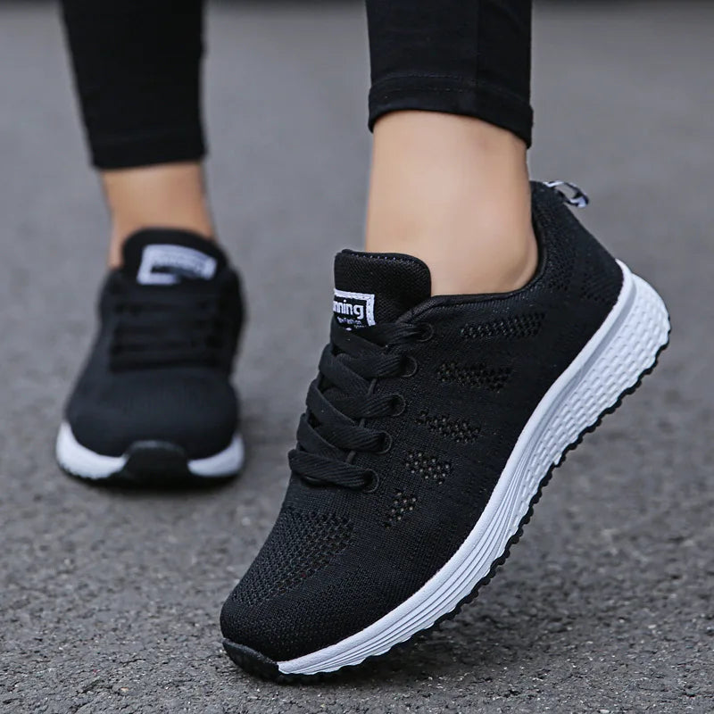 Women's Fashion Breathable Mesh Sports Shoes