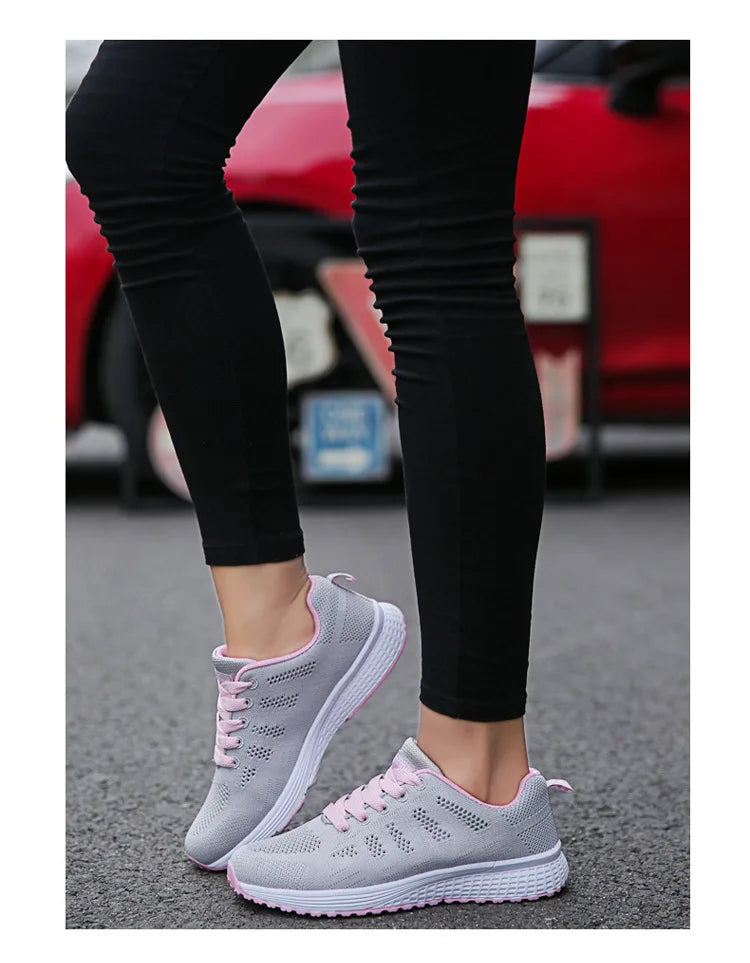 Women's Fashion Breathable Mesh Sports Shoes