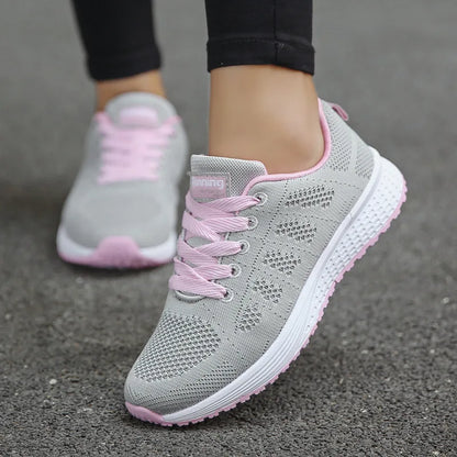 Women's Fashion Breathable Mesh Sports Shoes