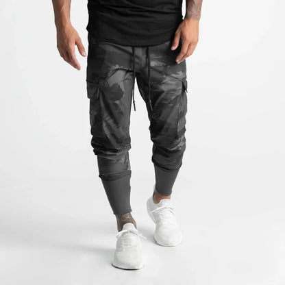 Neue Camouflage Sporthose für Herren