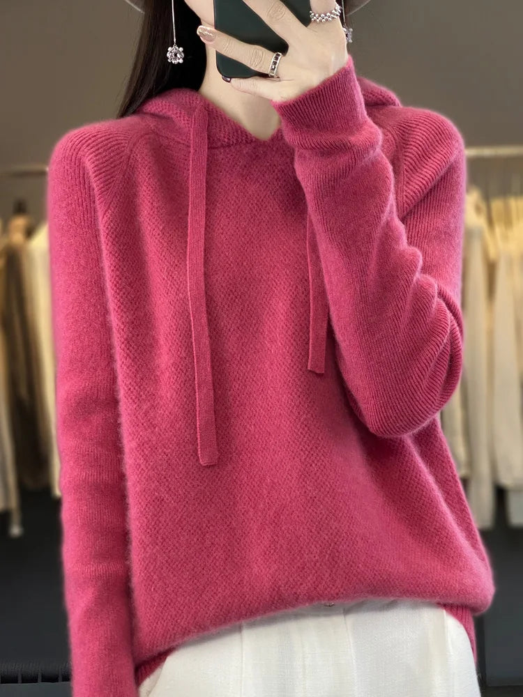 Kuscheliger Kapuzenpullover aus reiner Wolle für Damen