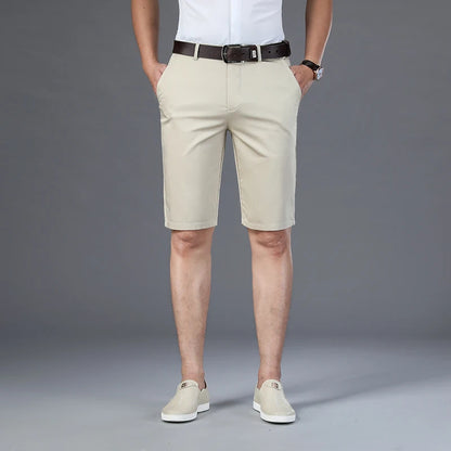 Lässige Golfshorts für Herren im Sommer 2023