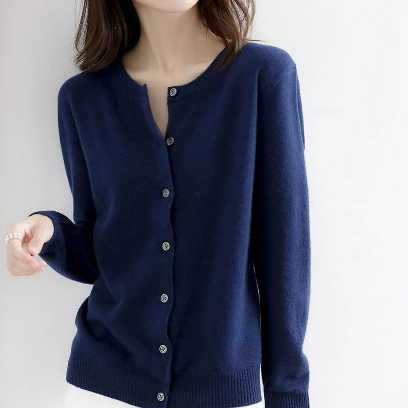 Cardigan en laine à col rond pour femme Cozy Elegance