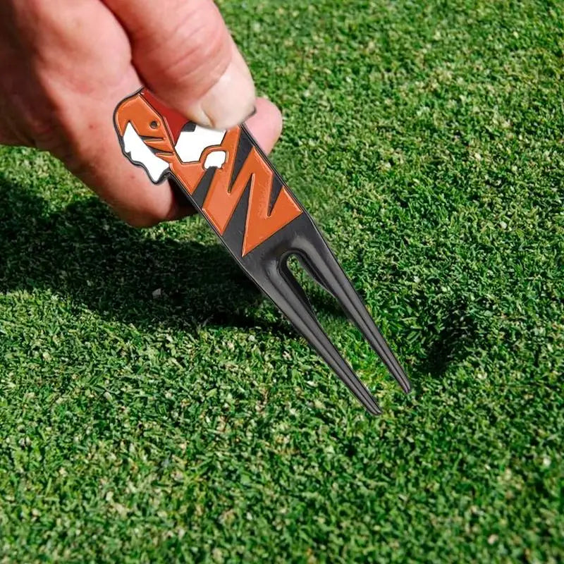 Divot-Reparaturwerkzeug mit Cartoon-Tiger und Ballmarker, kratzfestes Design