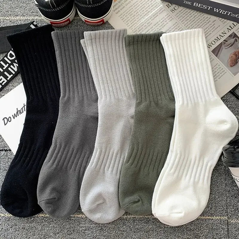 Chaussettes respirantes de couleur unie pour hommes