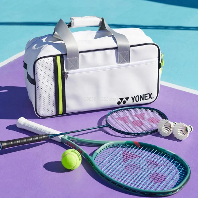 Hochwertige Sporttasche mit großem Fassungsvermögen von YONEX