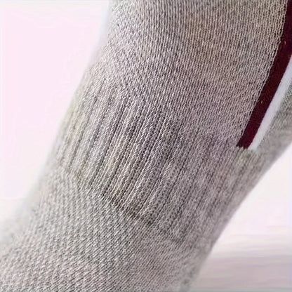 Men’s Simple Stripe Pattern Liner Socks