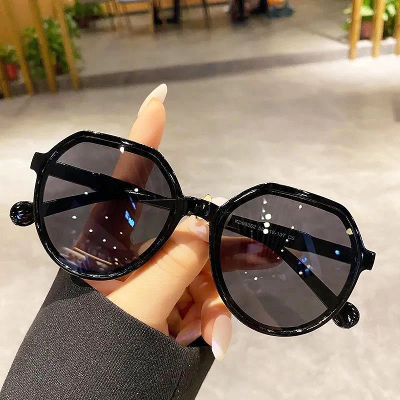 KLASSNUM Vintage Square Frame Sunglasses