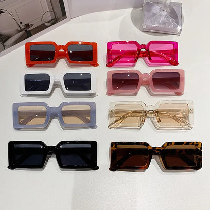 Lunettes de soleil à petite monture couleur gelée