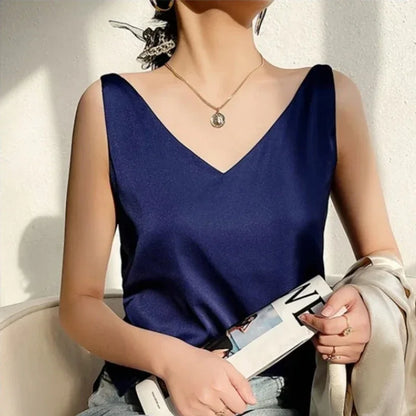 Neckholder-Top aus Satin-Seide mit V-Ausschnitt und Camisole-Trägern