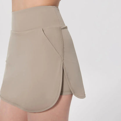 2-in-1 Tennisrock mit Innenshorts für Damen