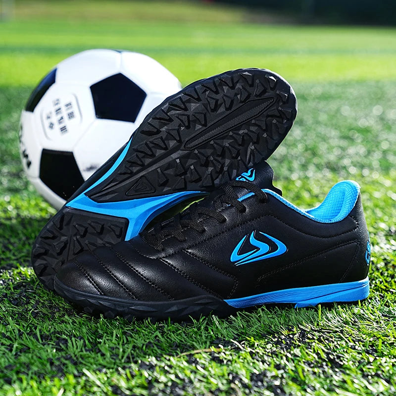 Chaussures de football en salle ultralégères et antidérapantes pour hommes, bottes de sport résistantes à l'usure